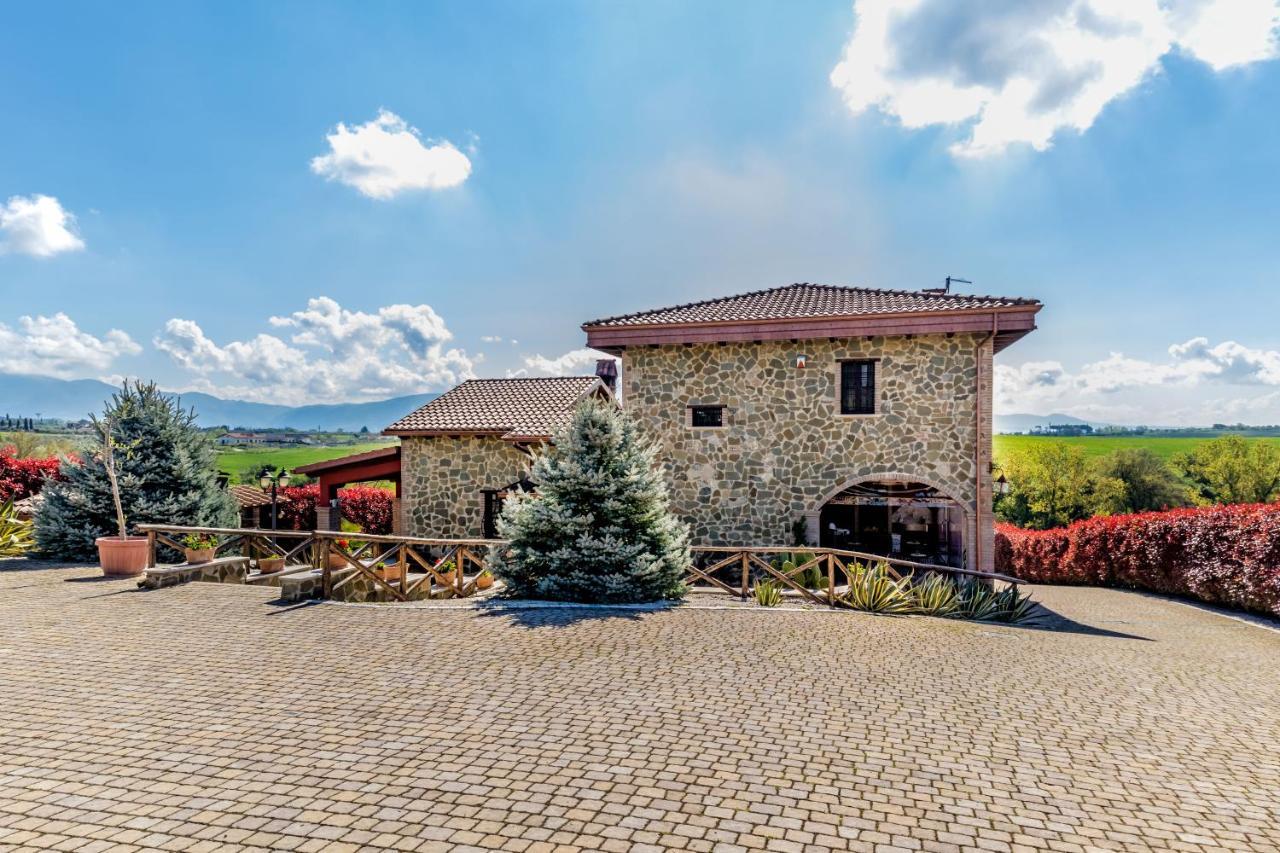 B&B A Casa Di Giulia Guidonia Kültér fotó