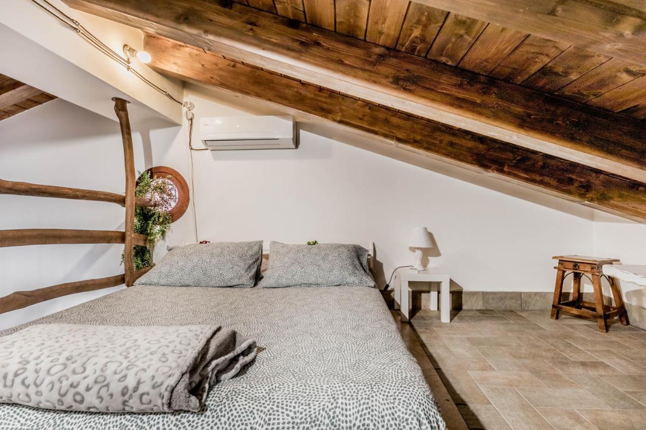 B&B A Casa Di Giulia Guidonia Kültér fotó